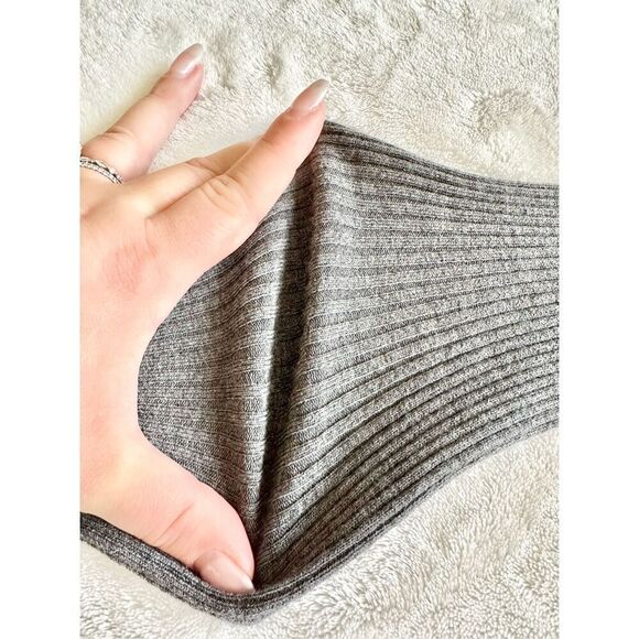 Elizabeth and James DK HTR GREY /ALABASTER GREY ribbed sweater dress with white - Picture 6 of 8